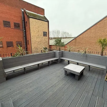 Appartamento Hi Spec Victorian With Rooftop Hot Tub